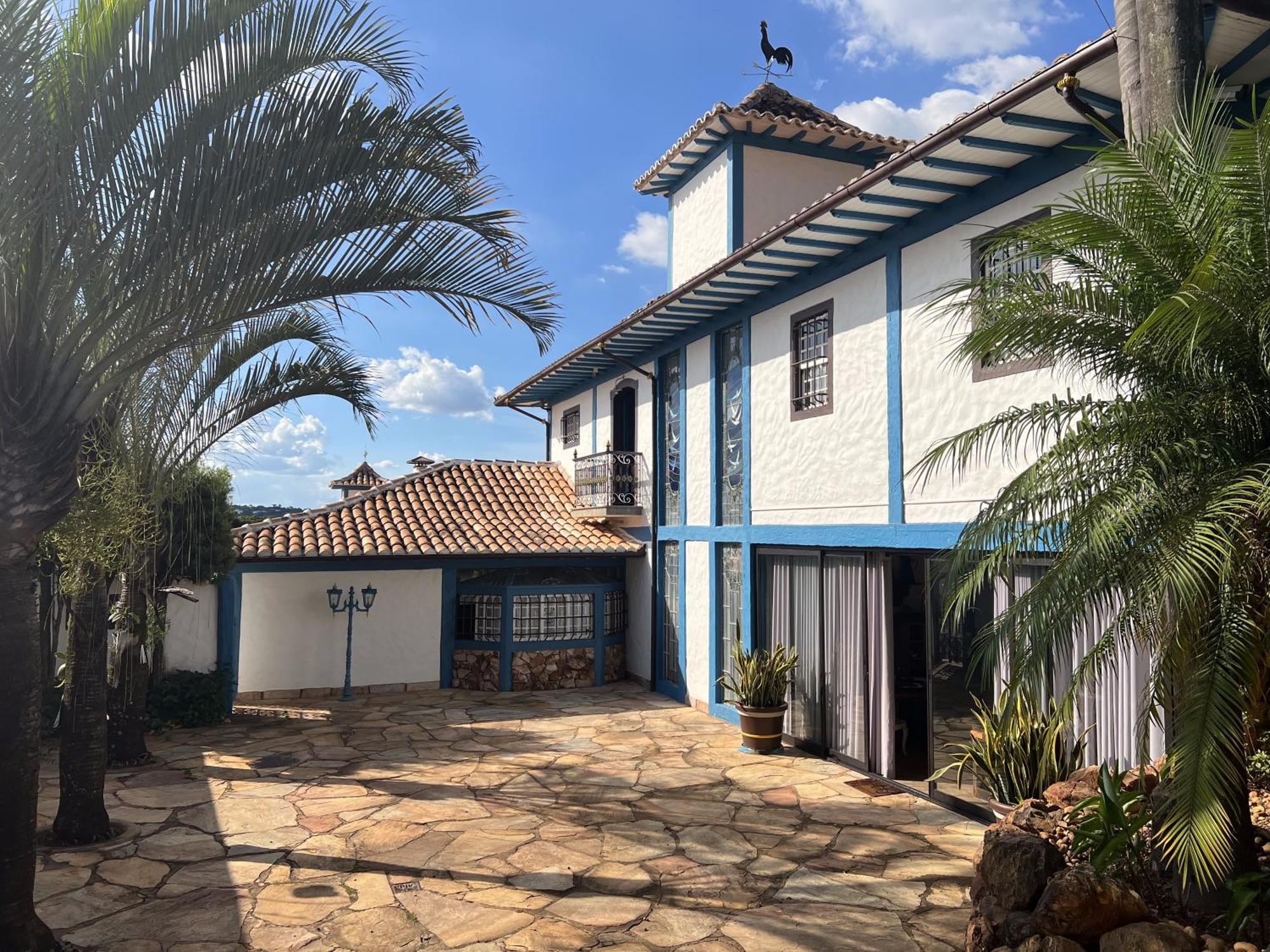 Casa de férias Historical Mansion In Pampulha Belo Horizonte