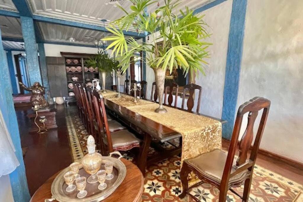 Historical Mansion In Pampulha